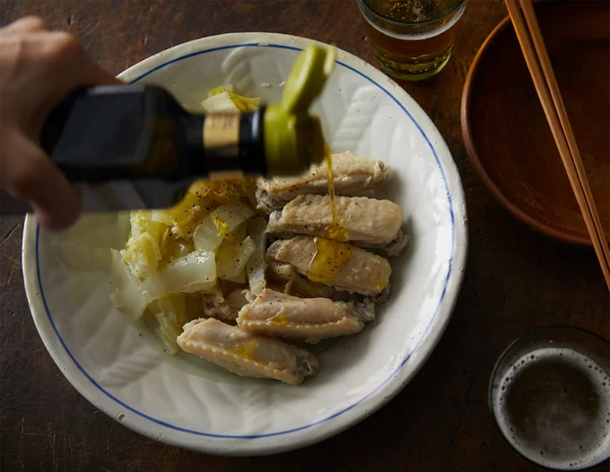 鶏手羽の旨味を吸い込んだ白菜がごちそう！