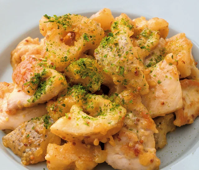 にんにくが隠し味のまろやかマヨソースで食べる「やみつきとりマヨれんこん」