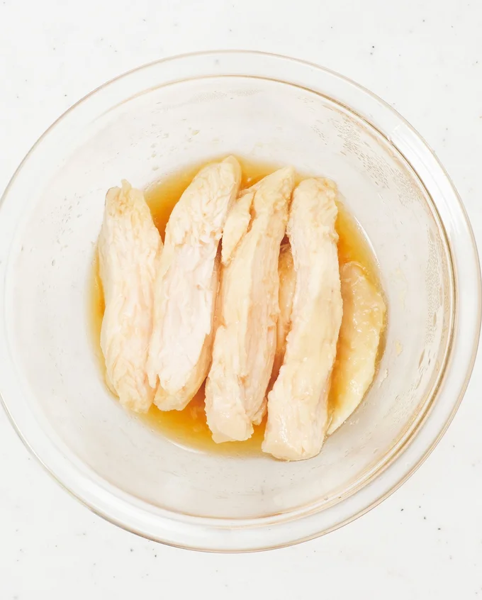 酢じょうゆ味のレンジで蒸し鶏