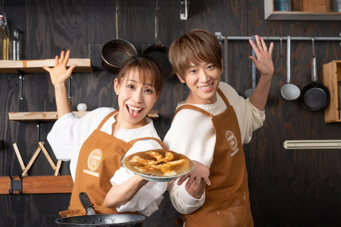 NEWS小山慶一郎さん＆実姉・みきママで初めての餃子づくり「慶一郎の姿を見たら、料理へのハードルが下がるかも…」