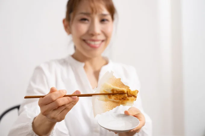 弟(小山さん)を見る、このやさしい表情! おふたりの仲のよさが感じられます。