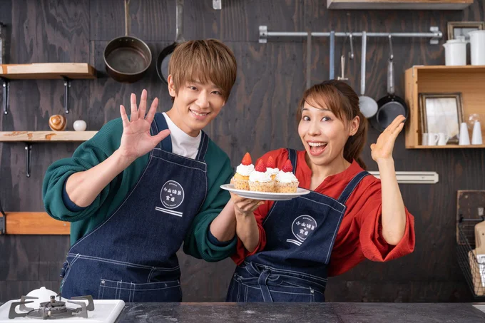 文句をいいつつ、ちゃんといちごの茎を取ってあげていたみきママさん。弟思いのお姉さんです。
