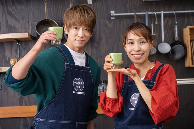 しっとり大人っぽい完成ポーズでフィニッシュ。