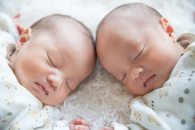 双子あるある？！かわいい悲劇に25万いいね！