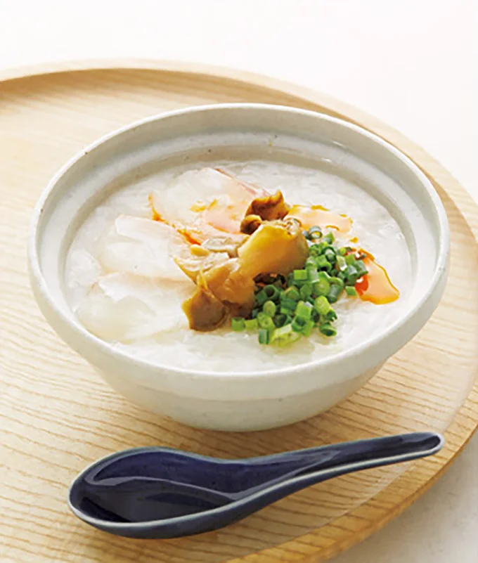 ラー油やザーサイをトッピングすればパンチが利いた元気な味に