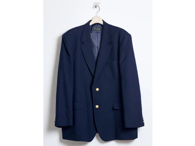 始業式前にこれだけは...！ 「制服のブレザー」の上手な洗い方を洗濯のプロが伝授します