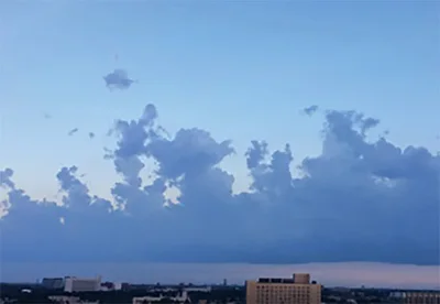 塔状層積雲