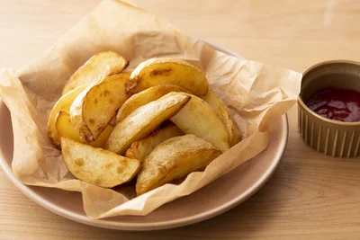 レンジ＆油大さじ2で失敗知らず！ フライドポテトは「エコ揚げ」が正解