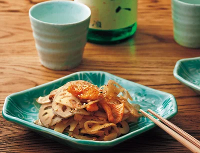 おいしさのコツは「とり皮」！ 居酒屋で惚れ込んだお味「れんこんととり皮のきんぴら」／ツレヅレハナコの2素材で私つまみ（8）