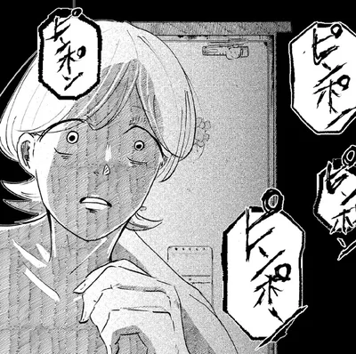 「扉の向こうに誰かいる。 男たちがずっと私を監視しています」より