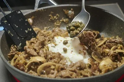 酢の代わりにヨーグルトとケッパーで酸味をプラス