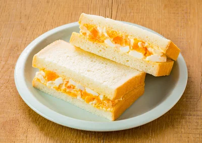 燻製マヨのたまごサラダサンド