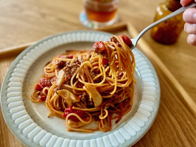 濃厚トマト煮込みパスタが完成！