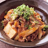 【コリアンレシピ】こっくり味でご飯がすすむ！「牛肉と厚揚げの韓国風炒め」