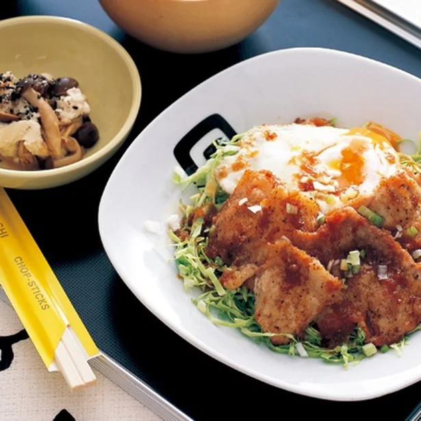 「つゆだくしょうが焼き定食」 レタスクラブニュースより