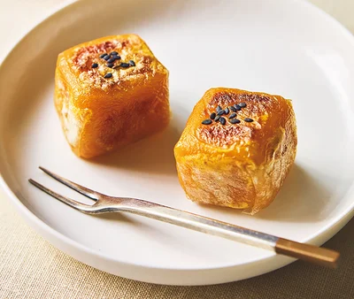 「ライスペーパー」でおやつも作れる！包んで焼いてきんつばに、畳んで焼いてパイに！