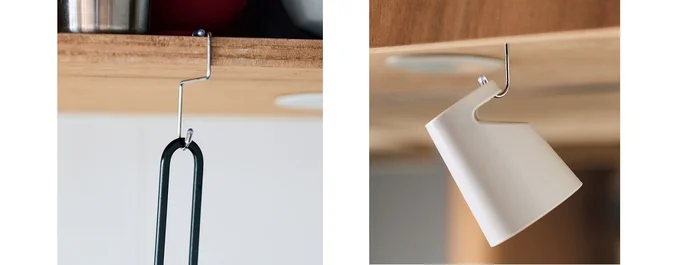 使いたい場所に即取り付けられるのがフックの魅力
