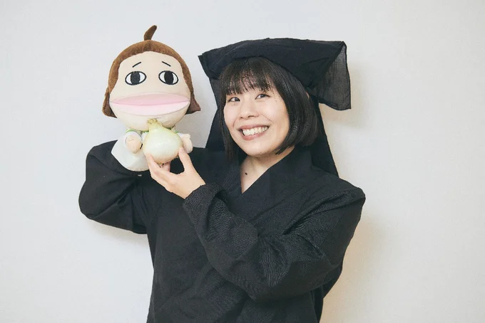 レタス山みどりさん操演：THIS IS パン　吉田結衣（吉本興業所属）