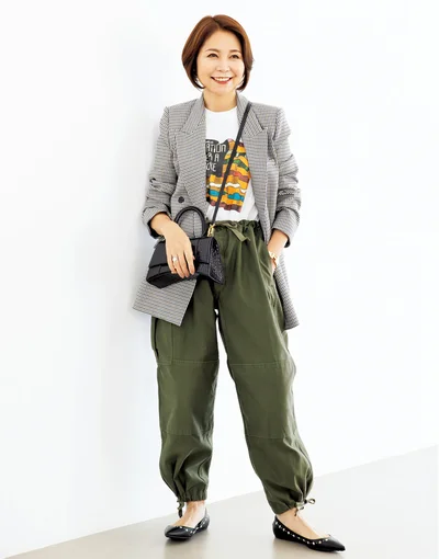 ジャケットさえ羽織れば大人っぽくなる
