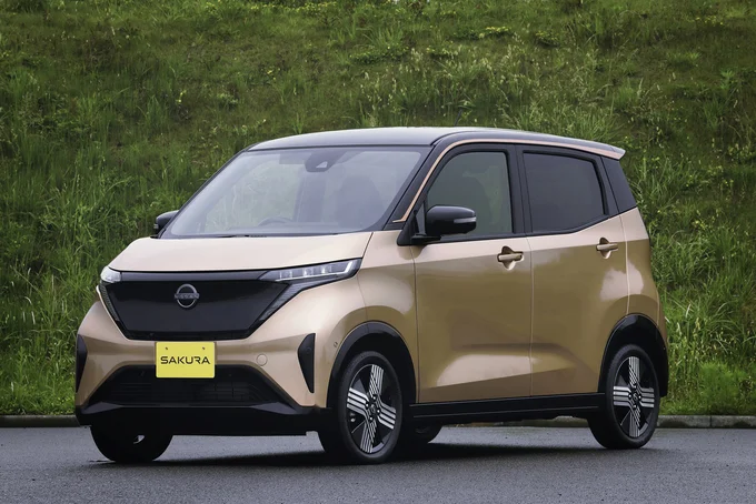 日産の電気自動車「サクラ」