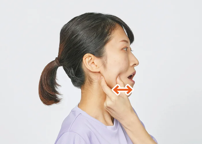 ほうれい線が気になるときにお役立ち！SNSで840万回再生された「咬筋剥がし」