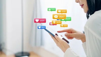 SNSで発信する場合は個人が特定されないように注意が必要