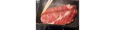 こんがりとした焼き色がつくまで1分前後焼く