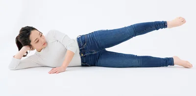 【POINT1】できない人は片脚だけでOK！効果アップのためのポイントは？▶︎次の画像へ