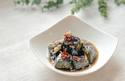 味がしみじゅわ！悪魔的なおいしさのなす副菜