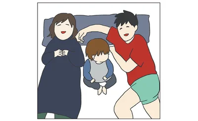 パパの方を見て…？