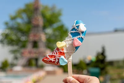 トリコロールショコラバナーヌ（500円）