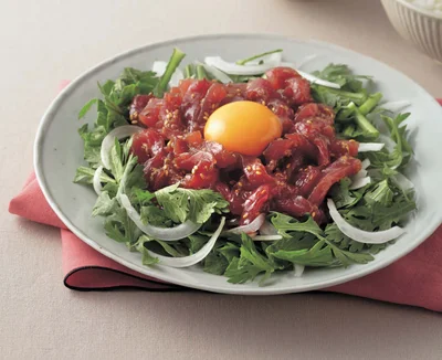 たんぱく質たっぷり！　ボリューム満点の刺し身アレンジおかず【火を使わずラクチン】