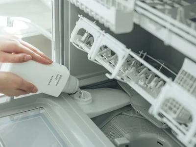 毎回の計量・投入不要で洗剤の入れ忘れ/過剰投入も防げる