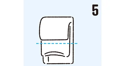 さらに3～4等分にたたんで、厚みのある小さな長方形にする。