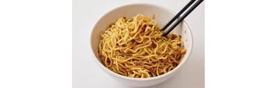 食べるときはぐちゃぐちゃに混ぜて、具とタレを麺に絡ませて。