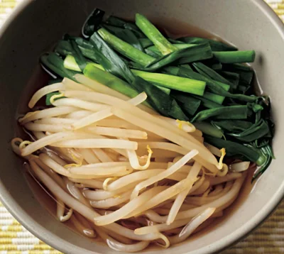 めんつゆ味を含ませて「もやしの煮びたし」