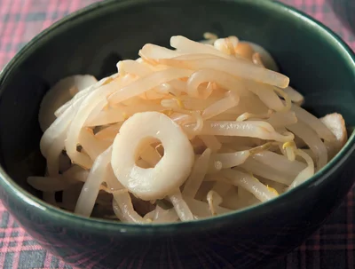 レンチン加熱でシャキッ！「ちくわともやしの甘酢あえ」