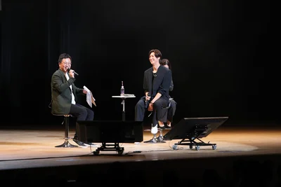 ナ・イヌとMC・古家さんのユーモアあふれるトークに、会場は常に笑い声に包まれていました