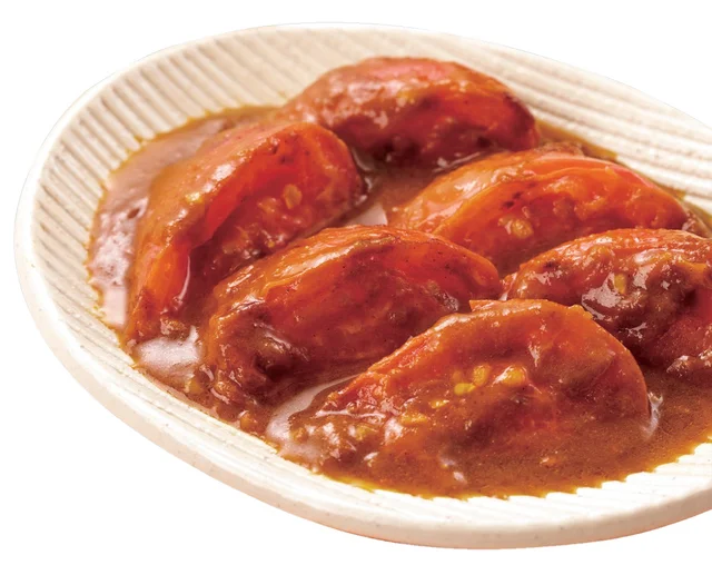 焼くと甘みがグンとアップ！ 冷凍トマトで作る「トマトのカレー和え」