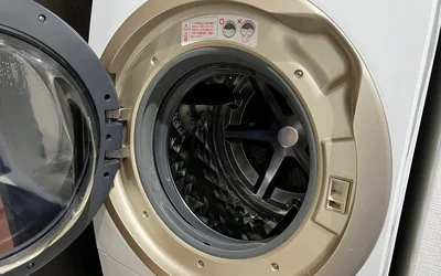 洗濯槽は普段の時でさえ湿気が多くカビやすい場所