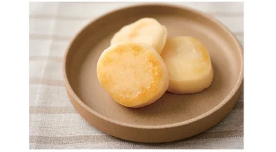 片栗粉を加えて焼いて「いももち」に