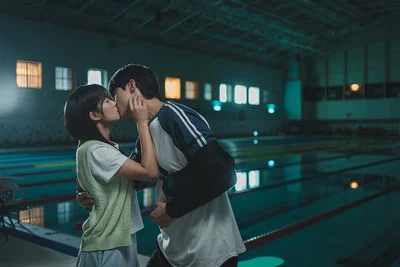 夜のプールでキス！　ついに両想い!? と思いきや、お酒に酔っていたソルは…