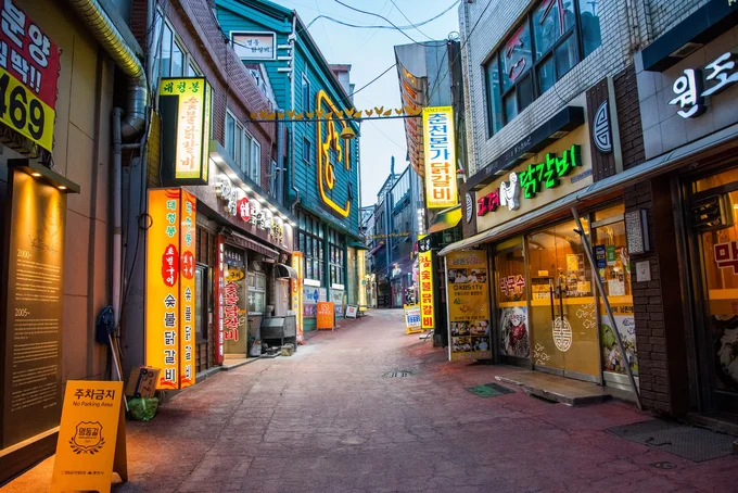 春川明洞通り