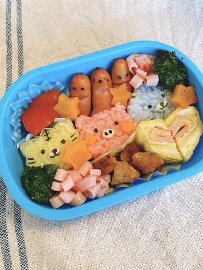 かわいい動物たちにハートの卵焼き！▶何用のお弁当だったのでしょうか？（⇒次へ）