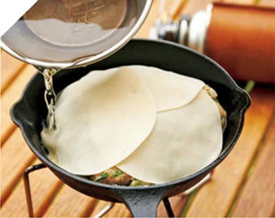 蒸し焼きにする