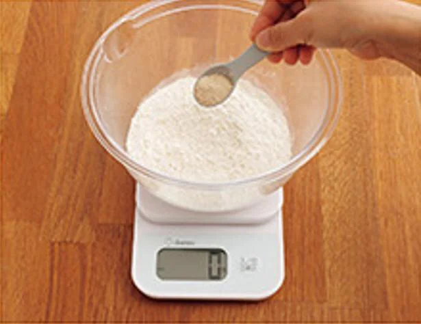 最初のうちは、材料を1つずつ量るとミスもなく安心