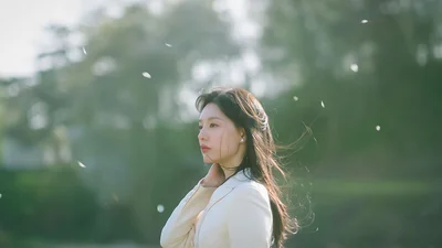 『涙の女王』より