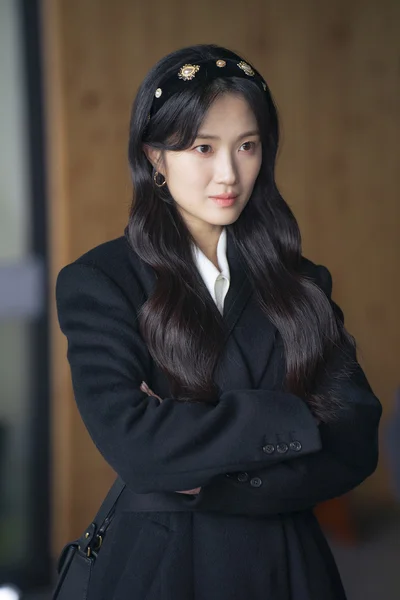 風変わりな九尾狐（クミホ）のウンホ（キム・ヘユン）