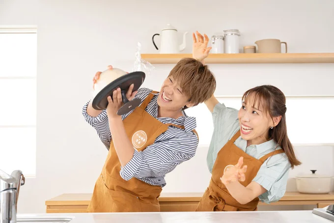 みきママ「そうそう! 顔も作れぇー!」小山「うるさいなぁ(笑)」