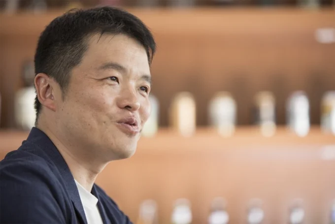 「マルエフ横丁」を通じて「ぬくもりのあるつながりを実現できた」と手応えを語る